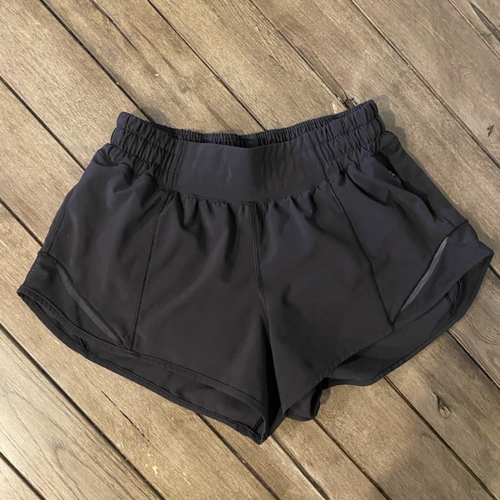 Black Lululemon Hotty Hot Low-Rise Lined Shorts 2.5